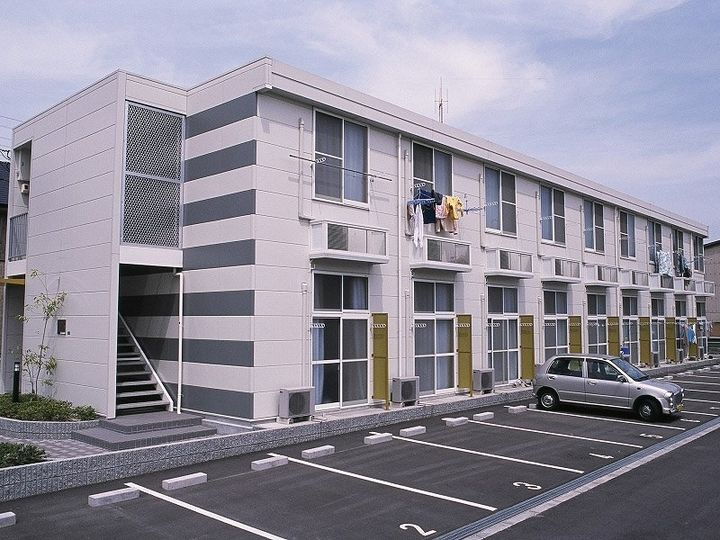レオパレスＥＭＩ 2階建