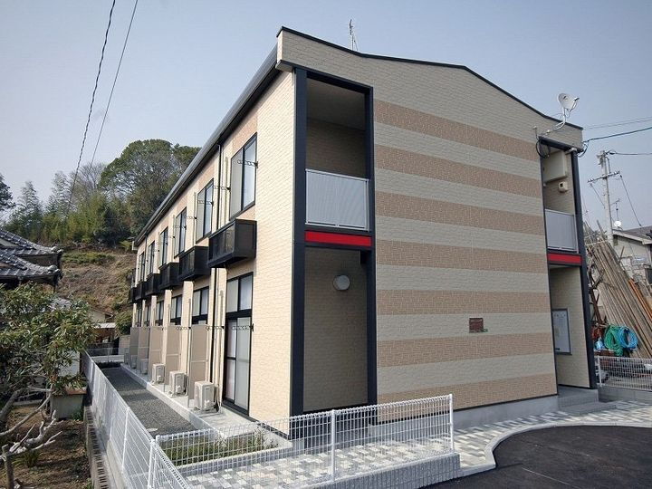レオパレス幹 2階建