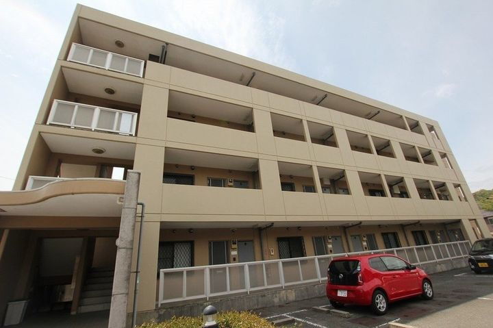 ボナールフェンテ 4階建