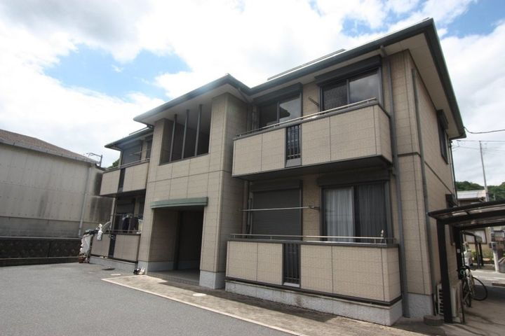 レーヴィンス　Ｂ棟 2階建