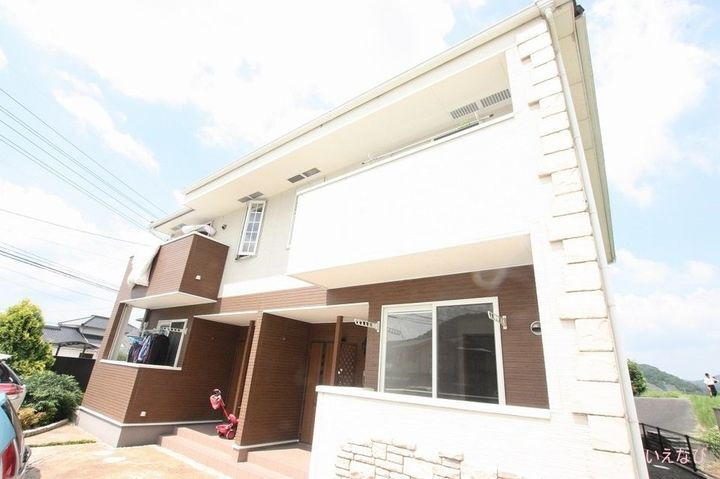 アビタシオン 2階建