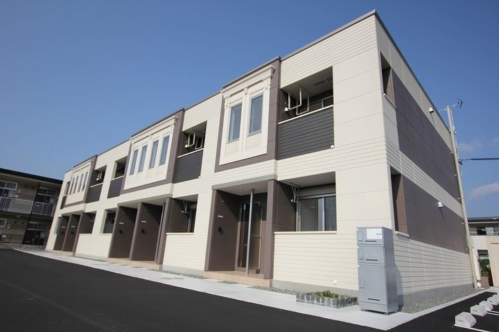 サクラーレ 2階建