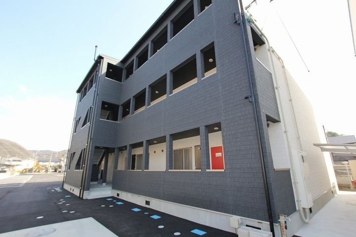 Ｆｕｊｉｋｉ　Ｃｏｒｐｏ　１Ｌ 3階建