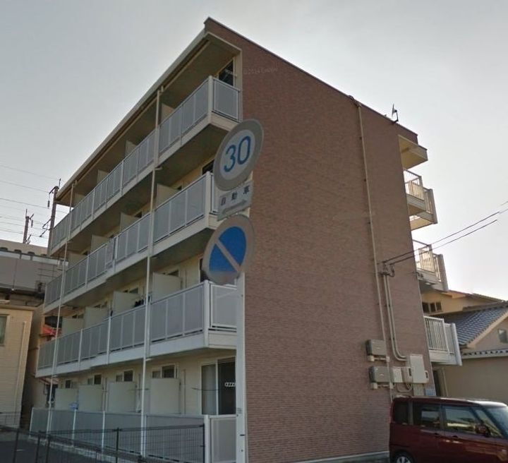 レオパレスＰａｒｋＴｏｗｎ和泉 4階建