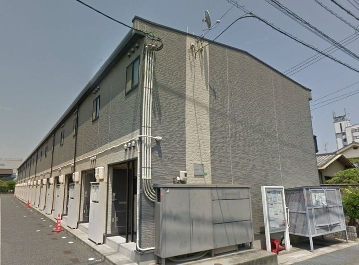 レオパレスリヒトクライス 2階建