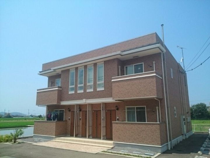 ルークス　勇峰Ｄ 2階建