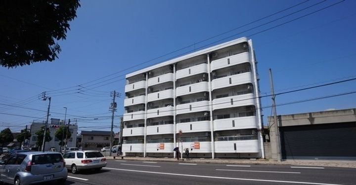 香川県高松市西宝町１－５－２７ 賃貸マンション