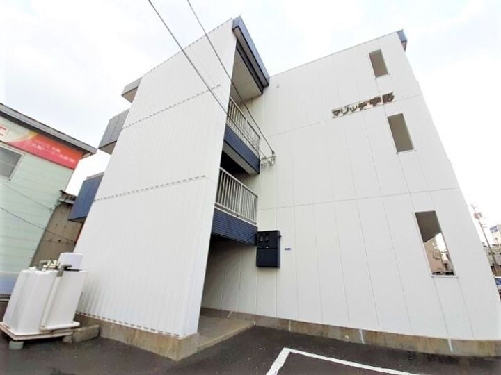 マリッチ宇野 2階建