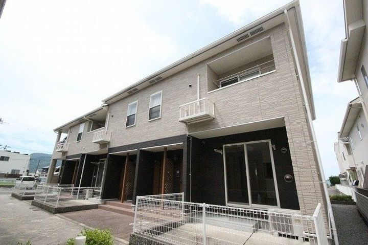 スワンＫＩＴＡＭＵＲＡ　Ｃ 2階建