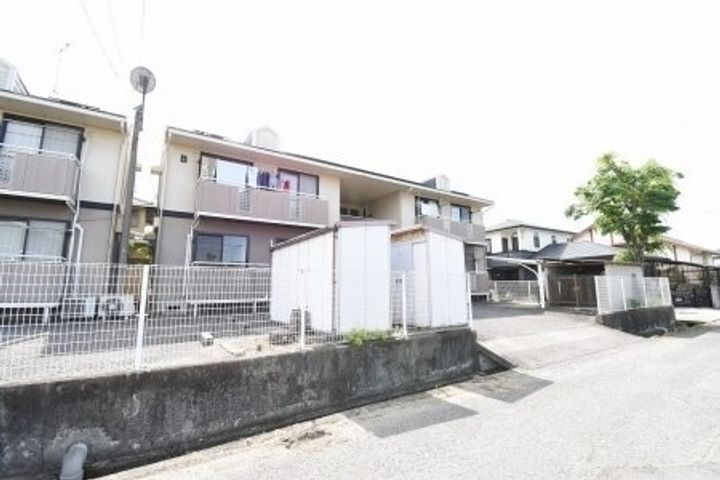 セジュールＫＥＩ　　Ｂ棟 2階建