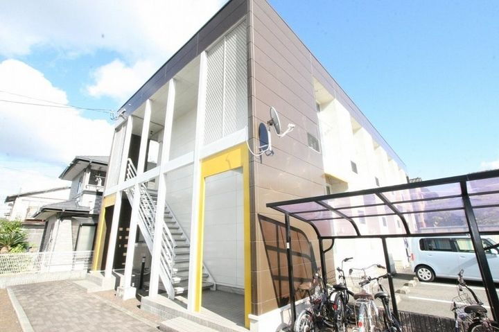 レオパレスＭｉｚｕｔａ 2階建