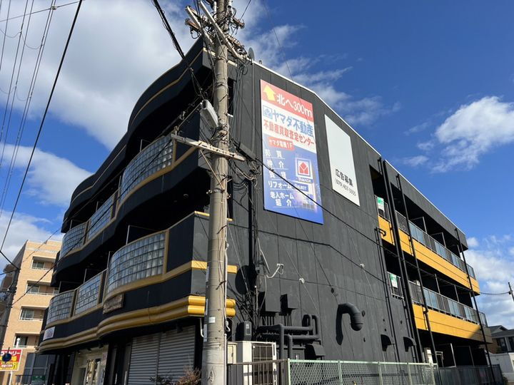 第１５サンライズイトウ 3階建