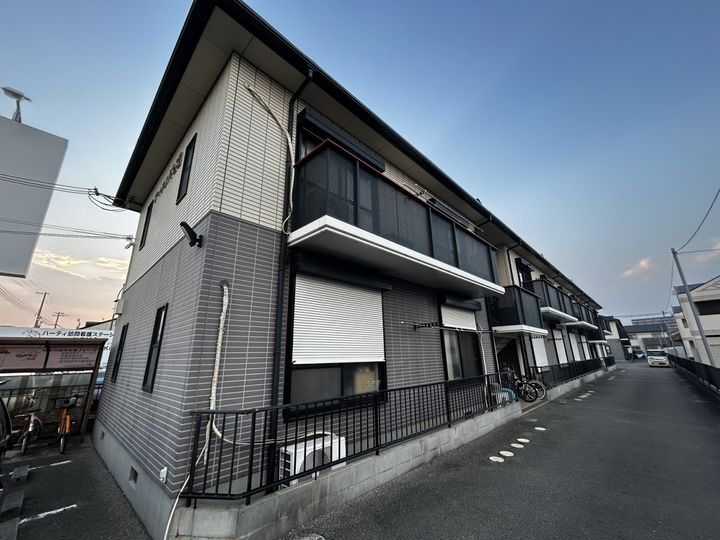 ディアス代谷 2階建