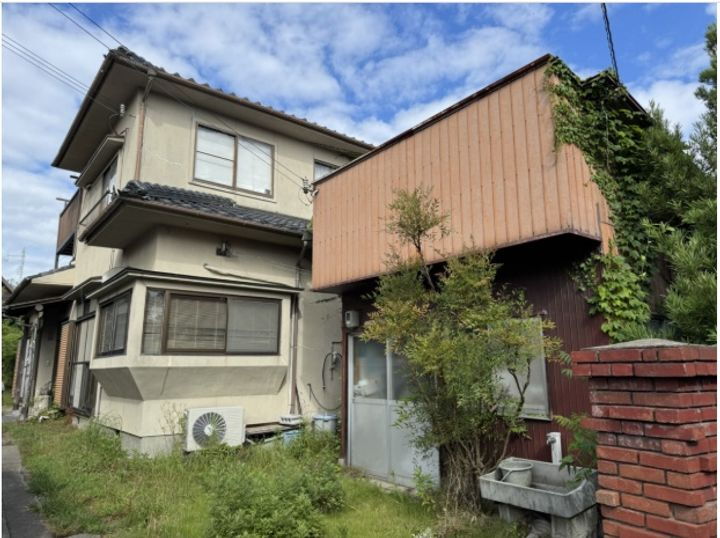姫路市的形町福泊戸建 2階建