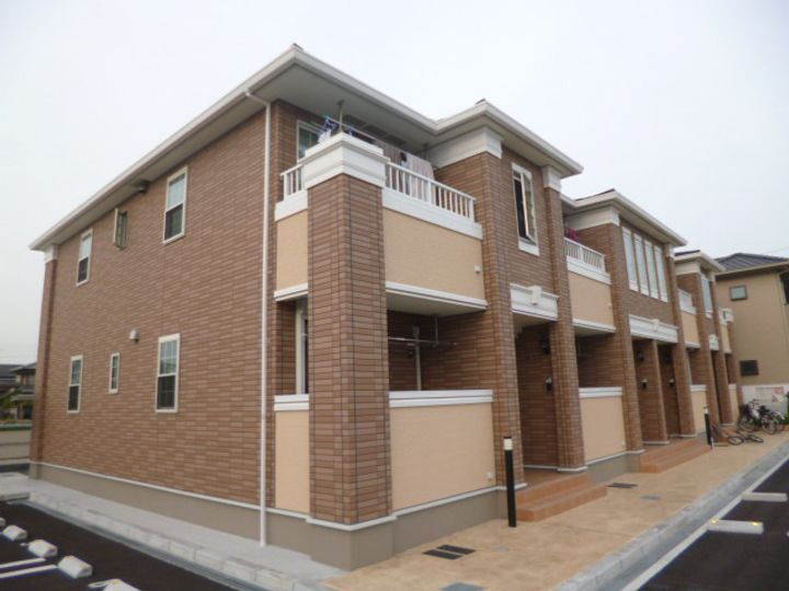 ソレイユ　Ⅰ番館 2階建