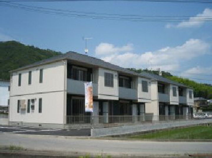 兵庫県宍粟市山崎町加生 賃貸アパート