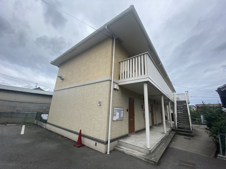 ジュネス清水 2階建