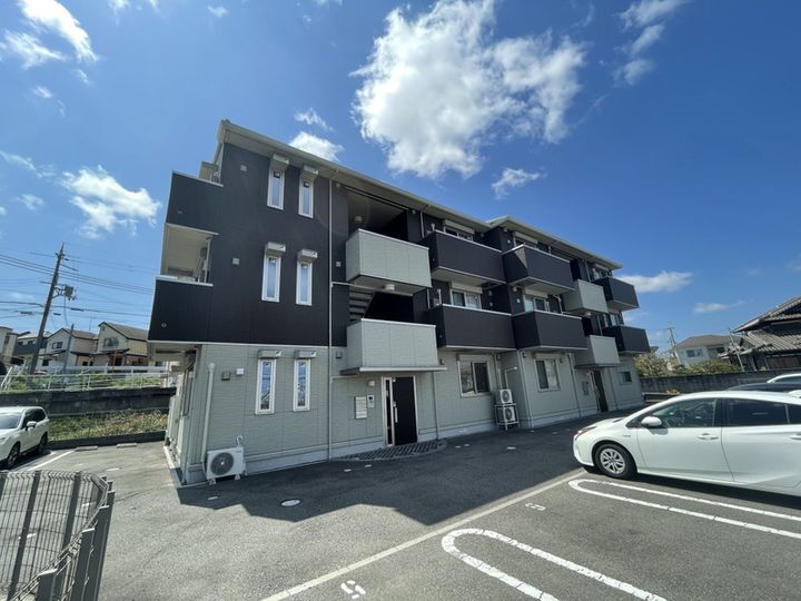アトール恵比須 3階建