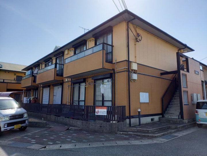 サンエクレールＢ棟 2階建