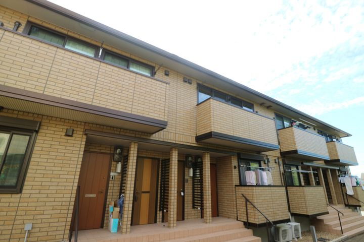 ローテローゼ恵比須 2階建