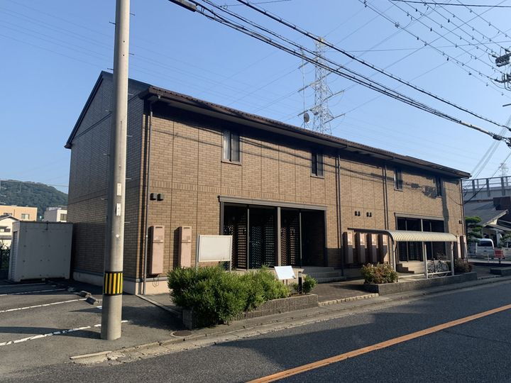 ローズコート砥堀 2階建