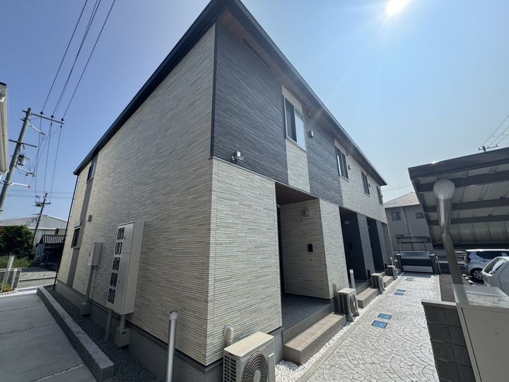 フォレスト　コート　網干 2階建