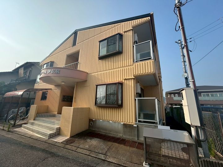 エスポワール伊伝居 2階建