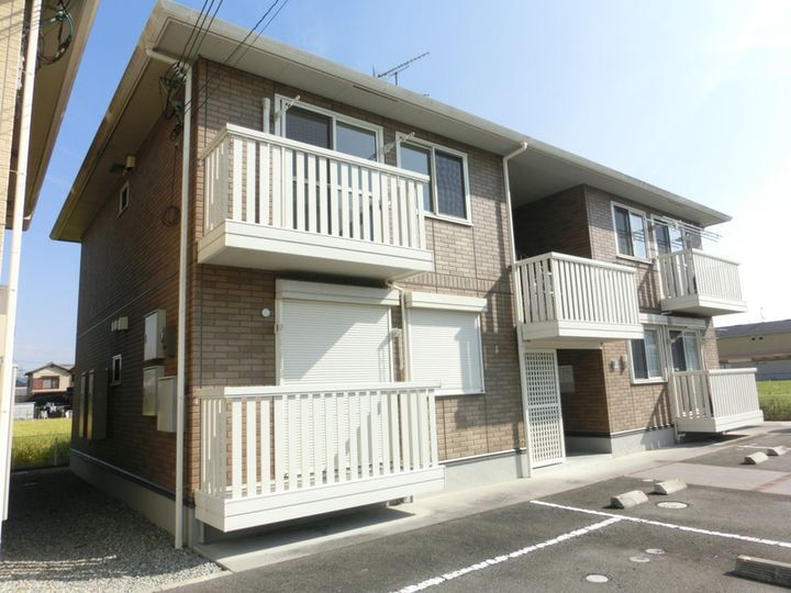 グランモアＺ　Ｂ棟 2階建