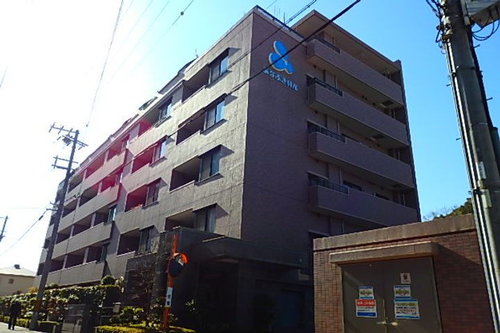 アルファステイツ市之橋 6階建