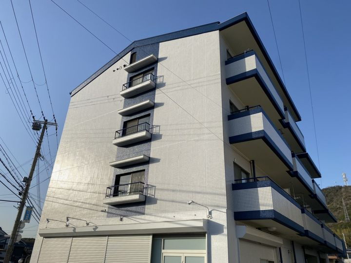 ファミール２１ 4階建