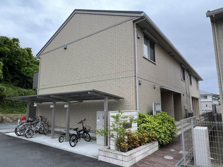 サニーＤハウス芝町　イースト 2階建