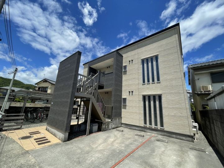 フォープレックス宮前 2階建