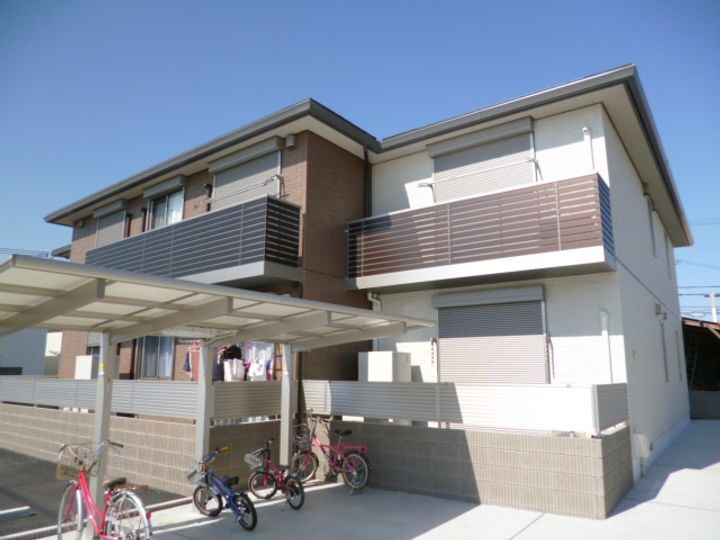 シャーメゾン構 2階建