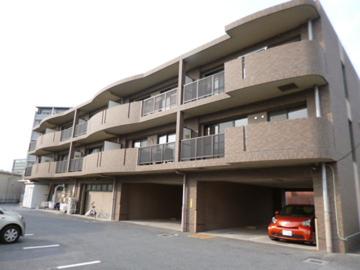 ラフィーネ弐番館