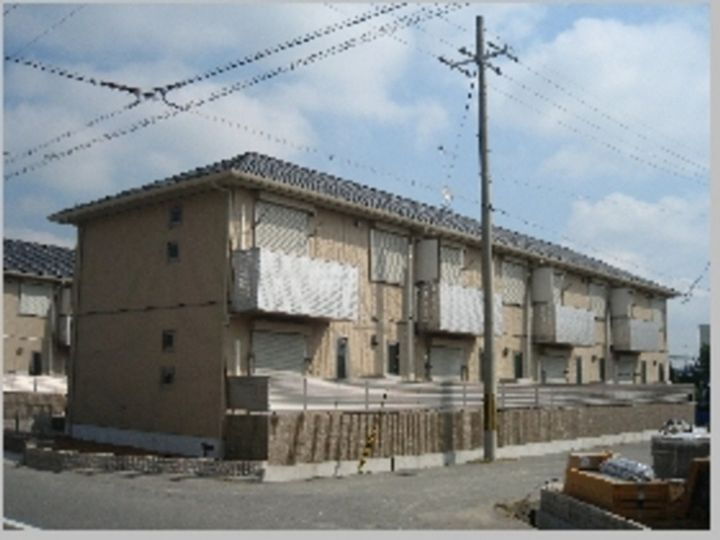 クラヴィエ南町ノ坪 2階建