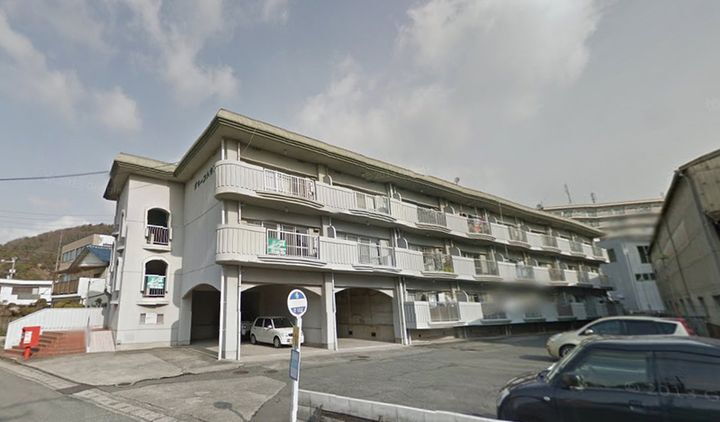 ハッピーコート青山 3階建