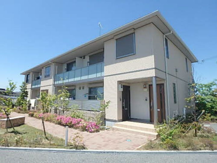 ラ　メゾン　ドゥ　アミー 2階建