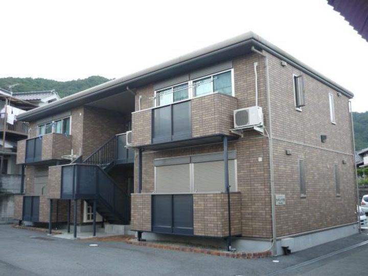 ガーデンハイツＡ・Ｂ棟 2階建