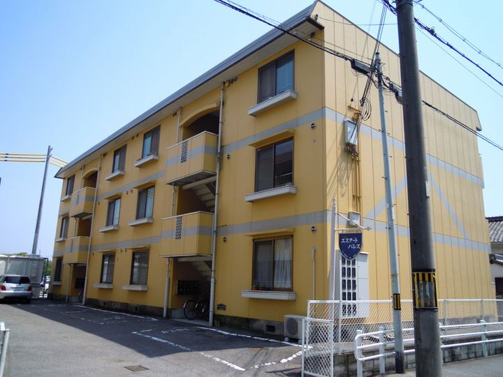 エステートパレスＢ 3階建
