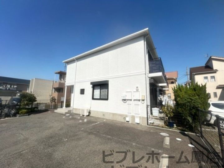 大阪府堺市西区鳳南町５丁 賃貸アパート