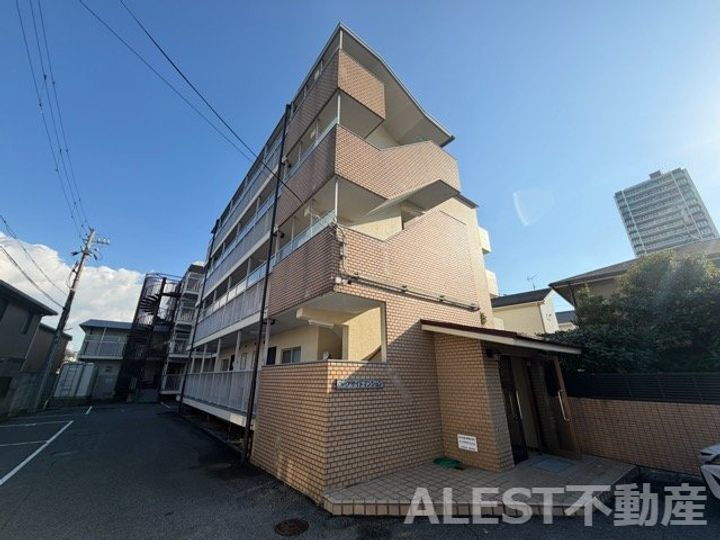 大阪府高石市東羽衣１丁目 4階建 築42年