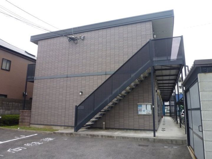 大阪府泉大津市東助松町４丁目 築20年11ヶ月 2階建