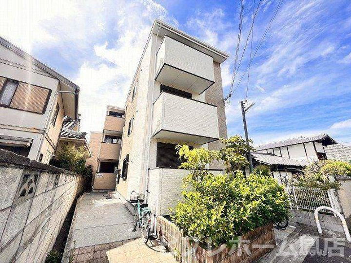 大阪府堺市西区鳳北町３丁 3階建 築7年9ヶ月