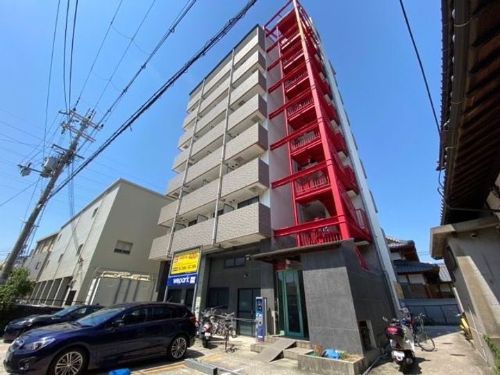 大阪府和泉市肥子町２丁目 築28年9ヶ月 8階建