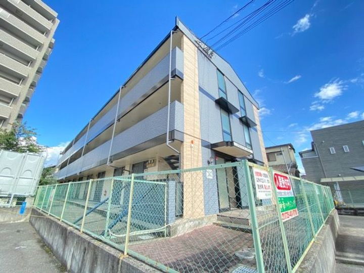 大阪府和泉市上町 3階建 築28年7ヶ月