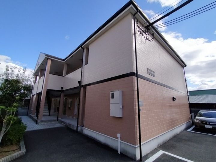 大阪府泉大津市式内町 築19年 2階建