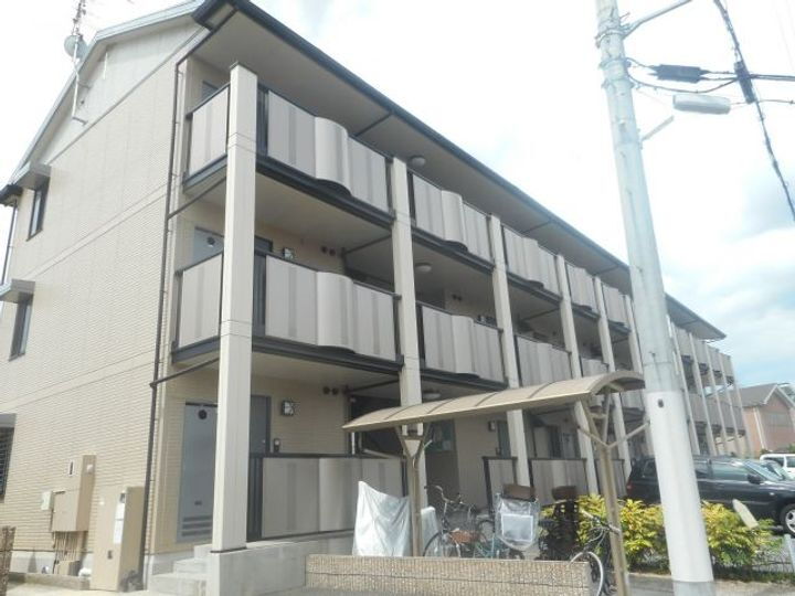 大阪府堺市中区深井東町 3階建 築22年10ヶ月