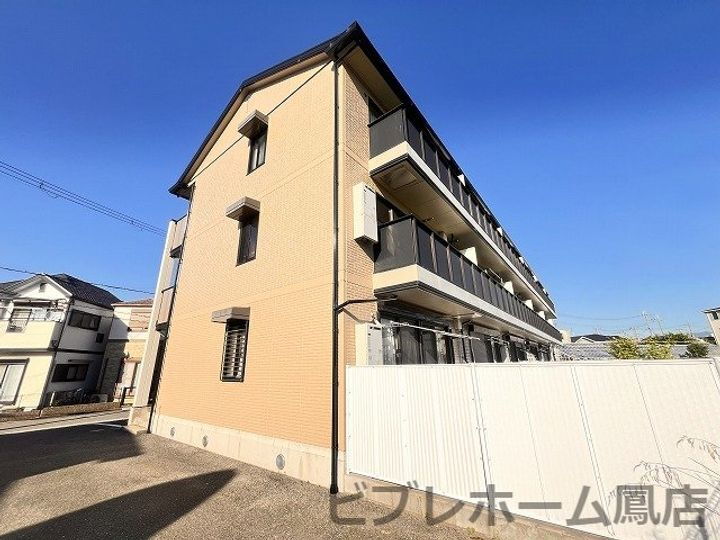 大阪府堺市中区深井東町 3階建 築22年10ヶ月