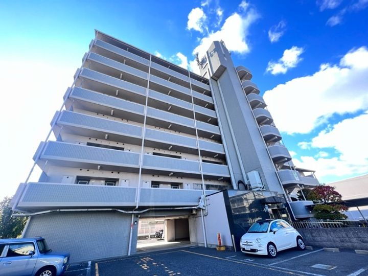 大阪府泉大津市旭町 8階建 築29年1ヶ月