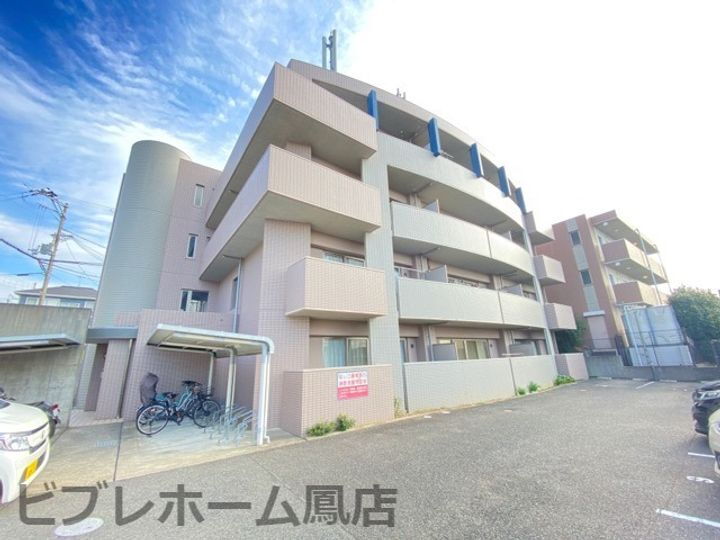 大阪府和泉市伯太町４丁目 4階建 築21年9ヶ月